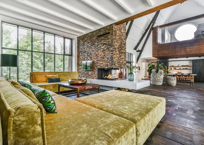 Het Lichthuis 잔드보르트